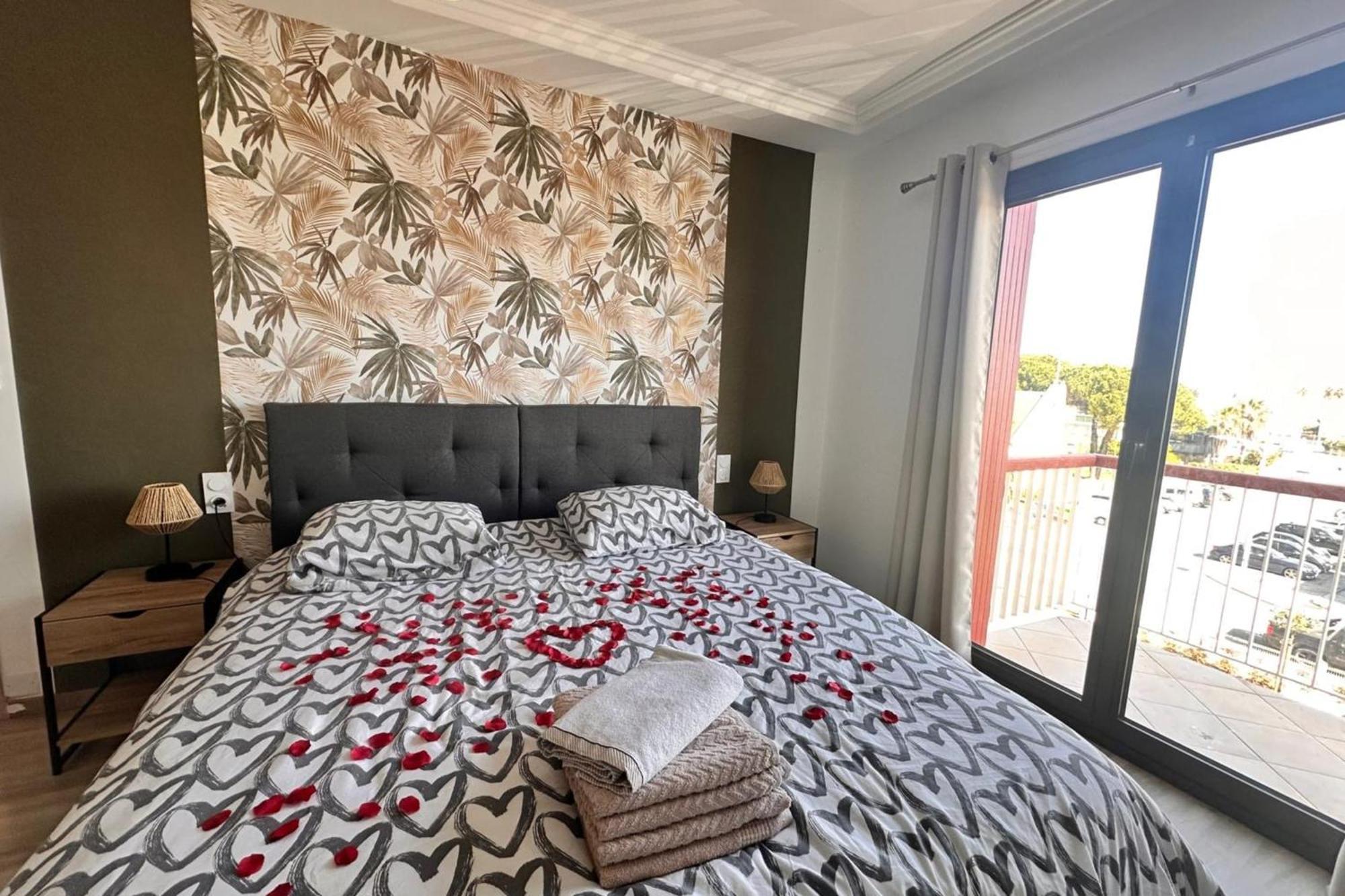 Le Mistral Appartement Standing Avec Vue Mer Exceptionnelle En 1Ere Ligne Le Grau-du-Roi Zewnętrze zdjęcie