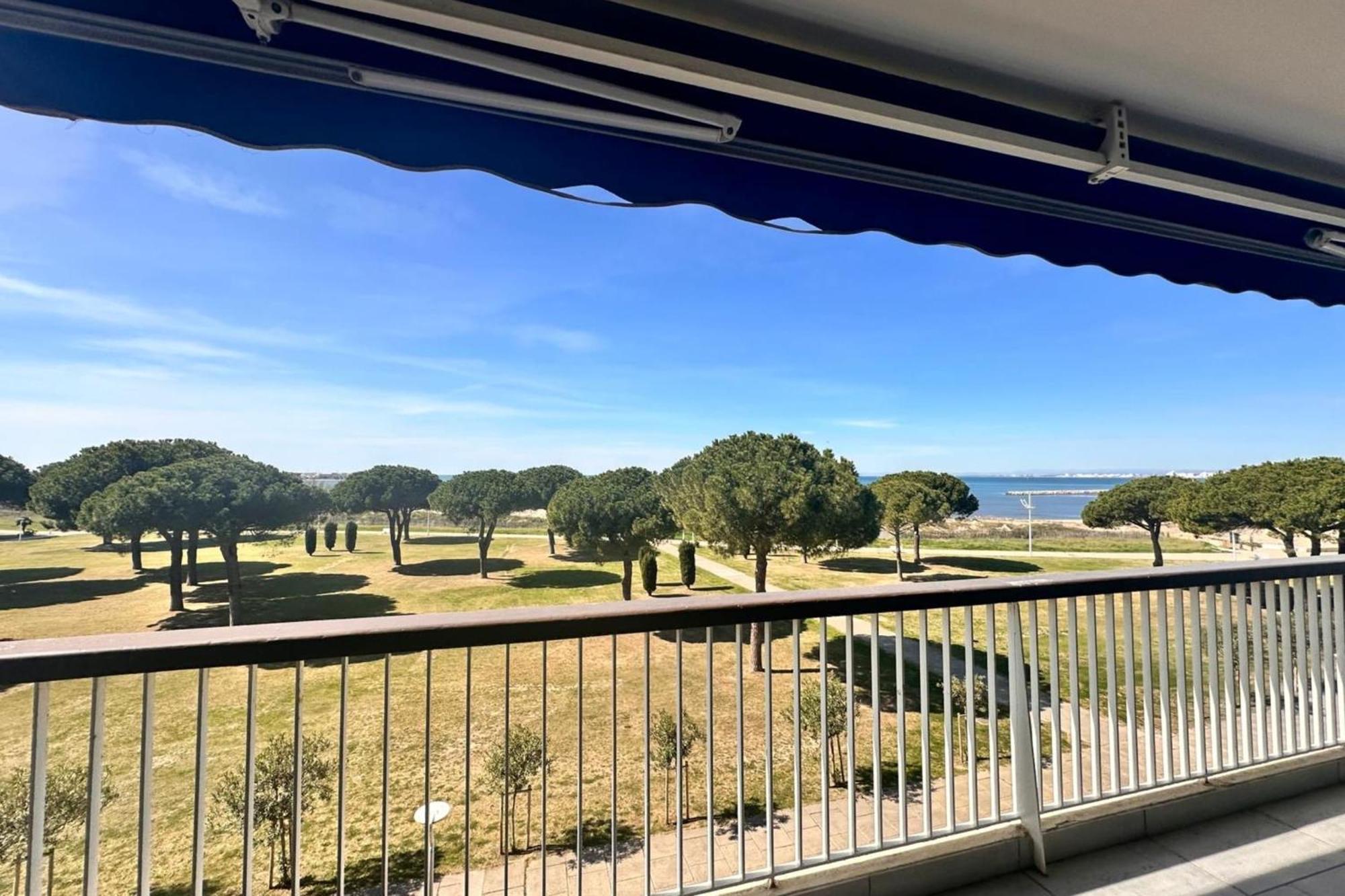 Le Mistral Appartement Standing Avec Vue Mer Exceptionnelle En 1Ere Ligne Le Grau-du-Roi Zewnętrze zdjęcie